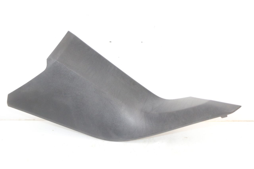 photo de LEFT FUEL TANK PANEL YAMAHA XMAX X-MAX ABS 125 (2017 - 2020) - Main view