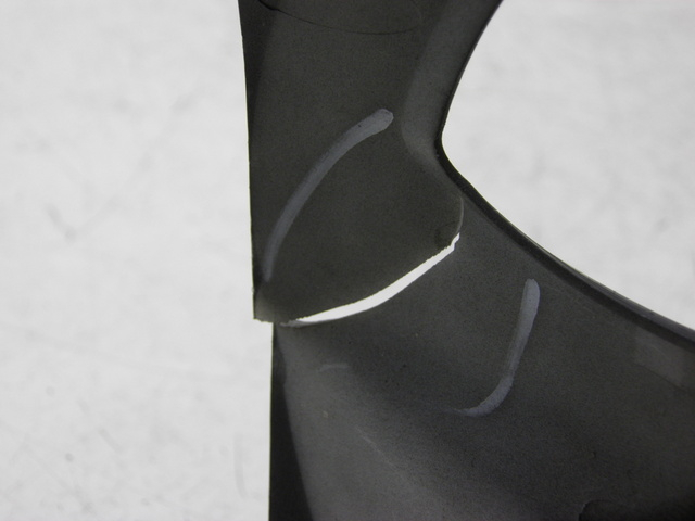 photo de FUEL TANK PANEL HONDA FES PANTHEON 125 (2003 - 2007) - Supplementary product photo