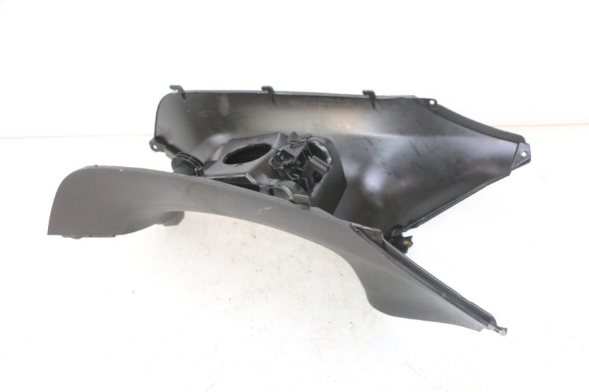 photo de FUEL TANK PANEL PIAGGIO IE MP3 YOURBAN 300 (2011 - 2016) - Markings and original references