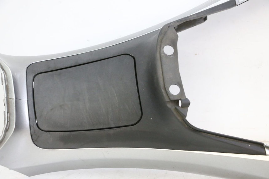 photo de FAIRING TANK PIAGGIO MP3 500 (2014 - 2017) - Spare part profile view