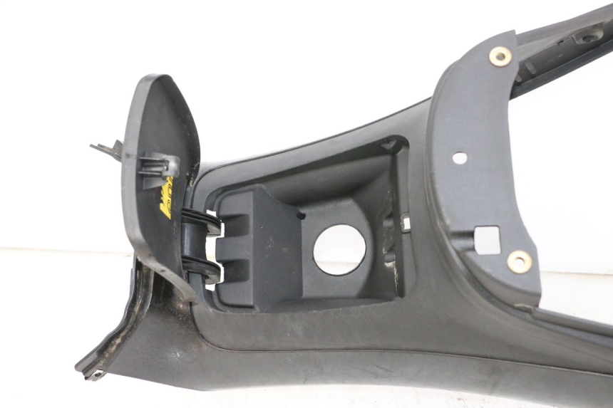 photo de FUEL TANK PANEL PIAGGIO MP3 500 (2011 - 2015) - Supplementary product photo