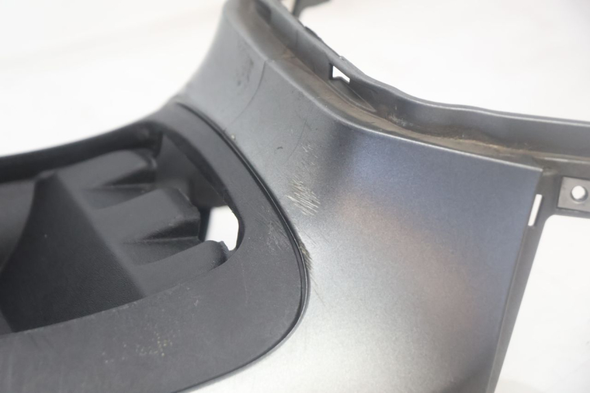 photo de FUEL TANK PANEL PIAGGIO MP3 500 (2016 - 2018) - Alternative perspective