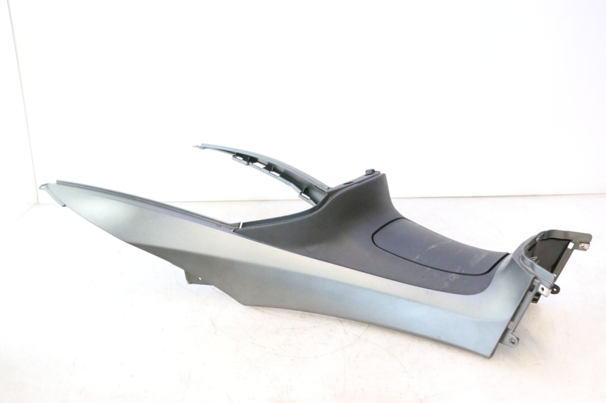 photo de FUEL TANK PANEL PIAGGIO MP3 500 (2016 - 2018) - Alternative perspective