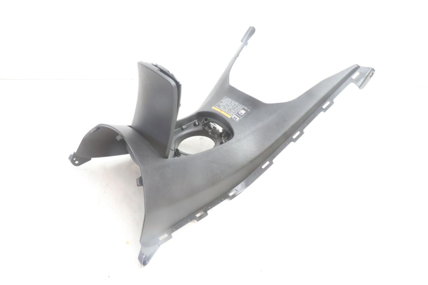 photo de FUEL TANK PANEL YAMAHA N-MAX NMAX 125 (2021 - 2024) - Zoom on usage condition