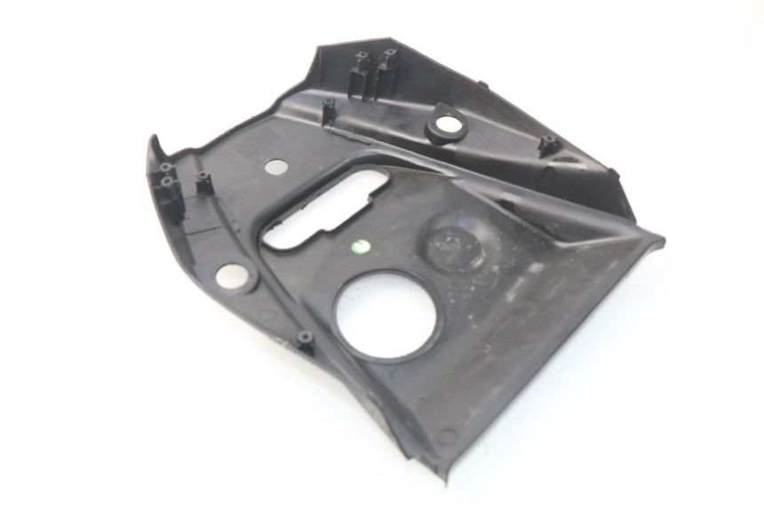 photo de FUEL TANK PANEL SYM ORBIT 2 4T 50 (2008 - 2017) - Component detail