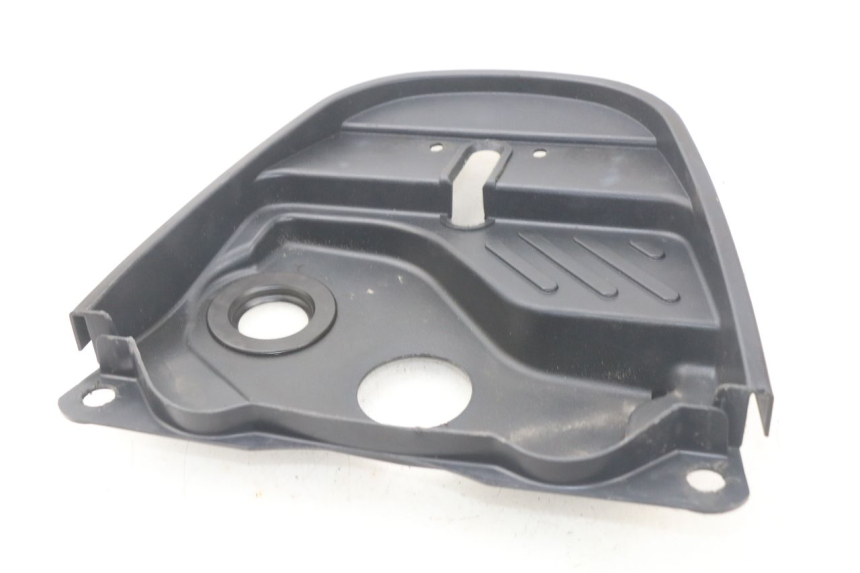 photo de FUEL TANK FAIRING MBK OVETTO 2T 50 (2007 - 2017) - Zoom on usage condition