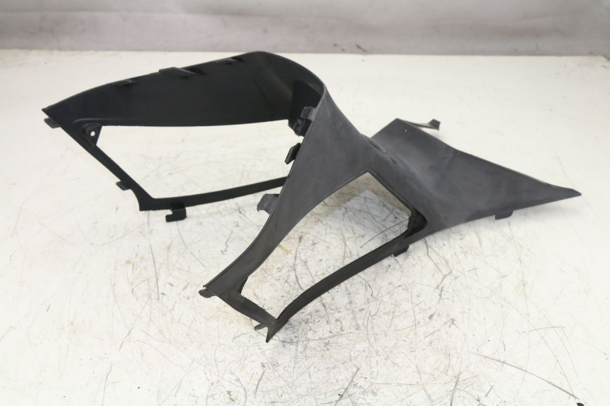 photo de FUEL TANK PANEL GILERA RUNNER SP 50 (2006 - 2008) - Alternative perspective