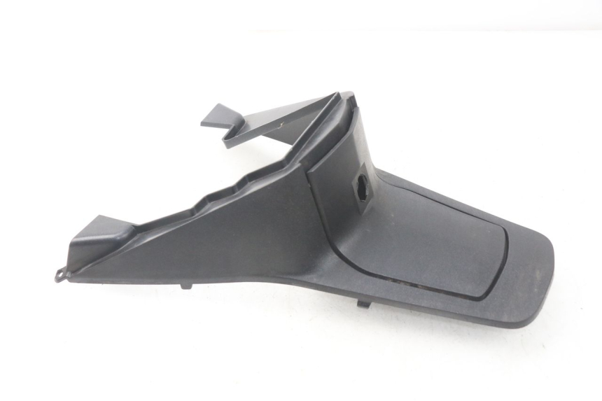 photo de FUEL TANK PANEL PEUGEOT SATELIS 125 (2006 - 2009) - Alternative perspective