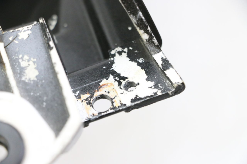 photo de FUEL TANK PANEL YAMAHA TZR 50 (2008 - 2016) - Zoom on usage condition