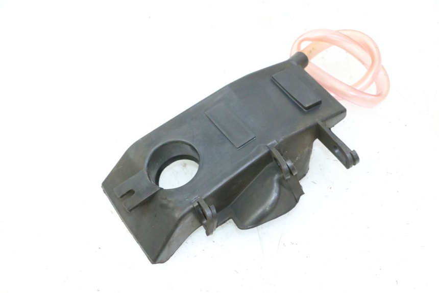 photo de FUEL TANK PANEL YAMAHA XMAX X-MAX 125 (2021 - 2025) - Zoom on usage condition