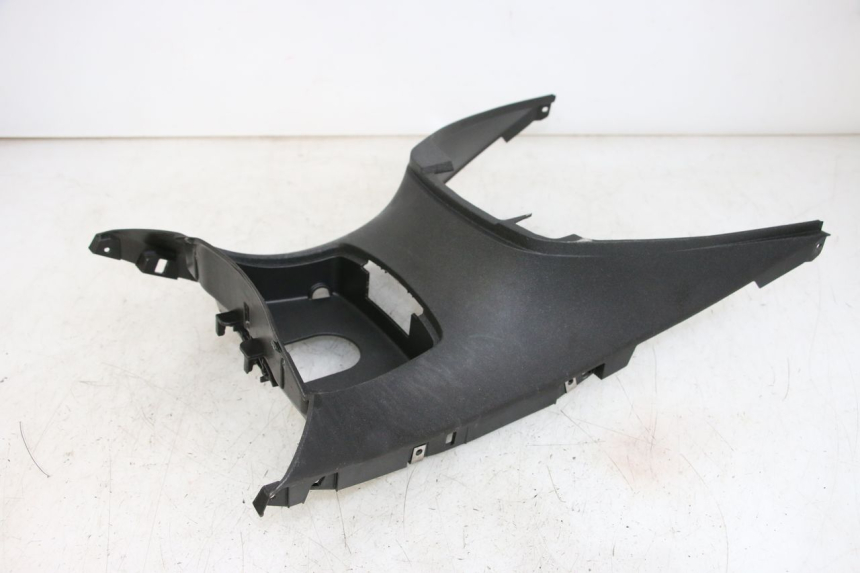 photo de FUEL TANK FAIRING PIAGGIO X10 125 (2012 - 2017) - Product overview