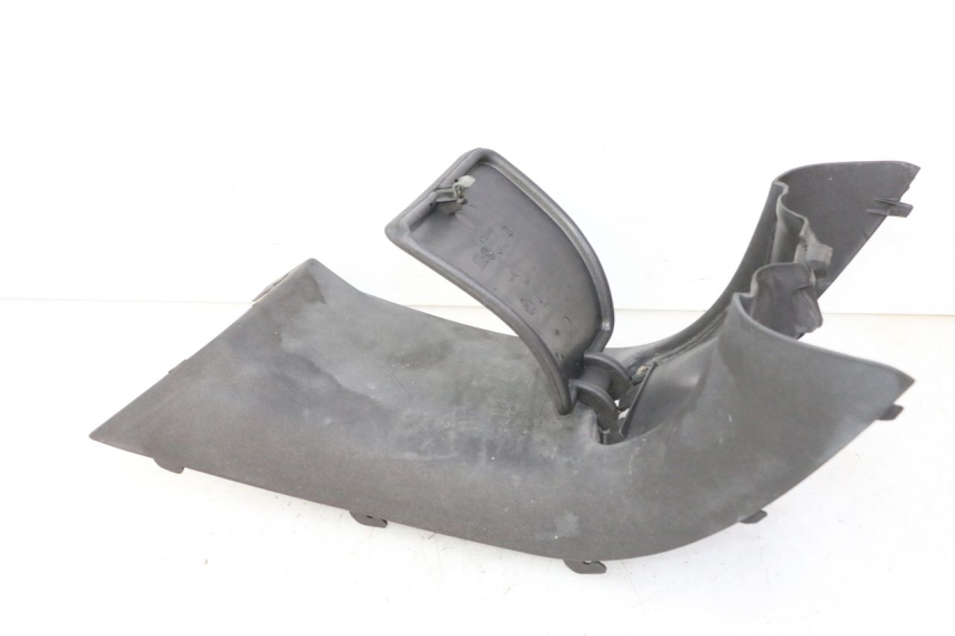 photo de FAIRING TANK PIAGGIO X9 EVOLUTION 125 (2003 - 2007) - Surface and material condition