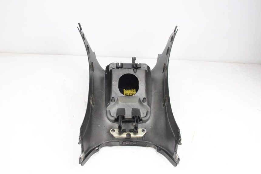 photo de FAIRING TANK PIAGGIO XEVO - X EVO 125 (2007 - 2017) - Surface and material condition