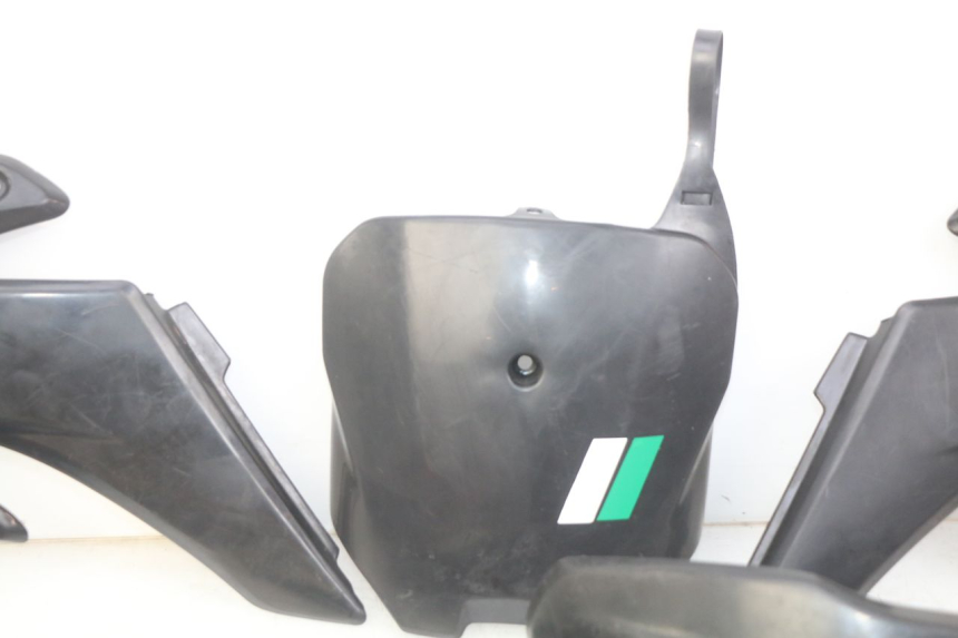 photo de COMPLETE FAIRING BODYWORK ORION AGB37 CRF1 DIRT BIKE 125 (2013 - 2021) - Detailed visual inspection