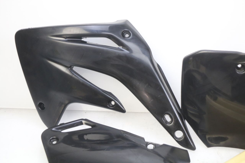photo de COMPLETE FAIRING BODY KIT HONDA CR 80 (2001 - 2003) - Spare part profile view
