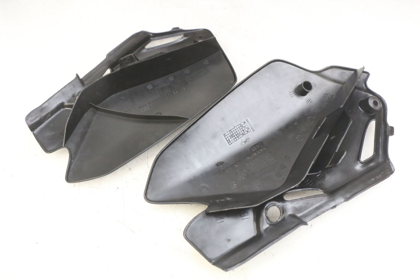 photo de COMPLETE FAIRING BODY KIT HONDA CR 80 (2001 - 2003) - Technical close-up