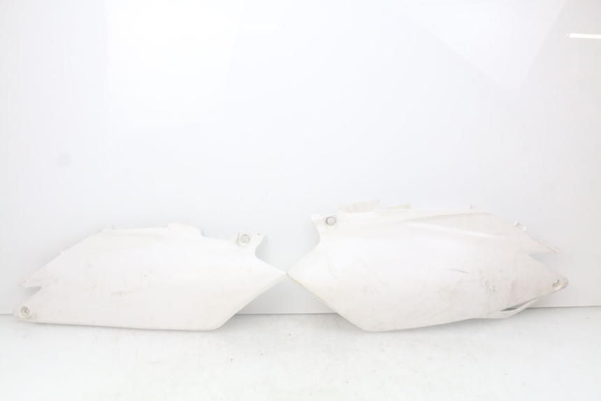 photo de COMPLETE FAIRING BODY KIT HONDA CRF 250 (2013 - 2016) - Technical close-up