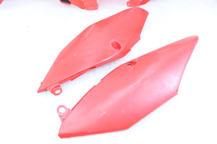 photo de COMPLETE FAIRING HONDA CRF R 250 (2020 - 2021) - Focus on structure