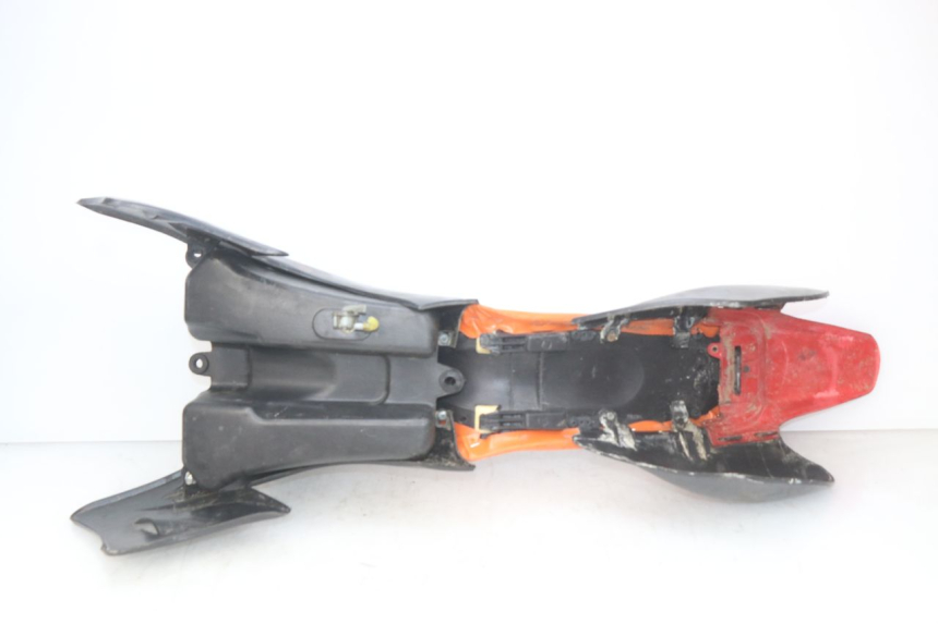 photo de COMPLETE FAIRING BODY KIT CCR DIRT BIKE 110 - Spare part profile view