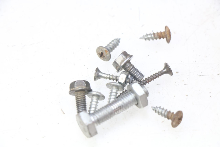 photo de COMPLETE FAIRING BODY KIT CCR DIRT BIKE 110 - Product overview