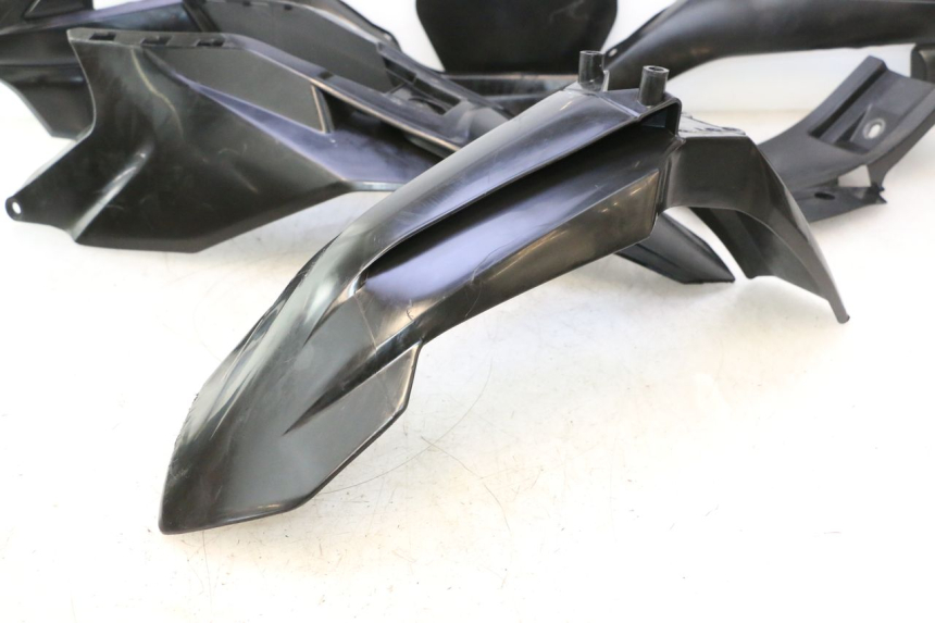 photo de COMPLETE FAIRING MINI MX DRIFT 150 - Fixing points details