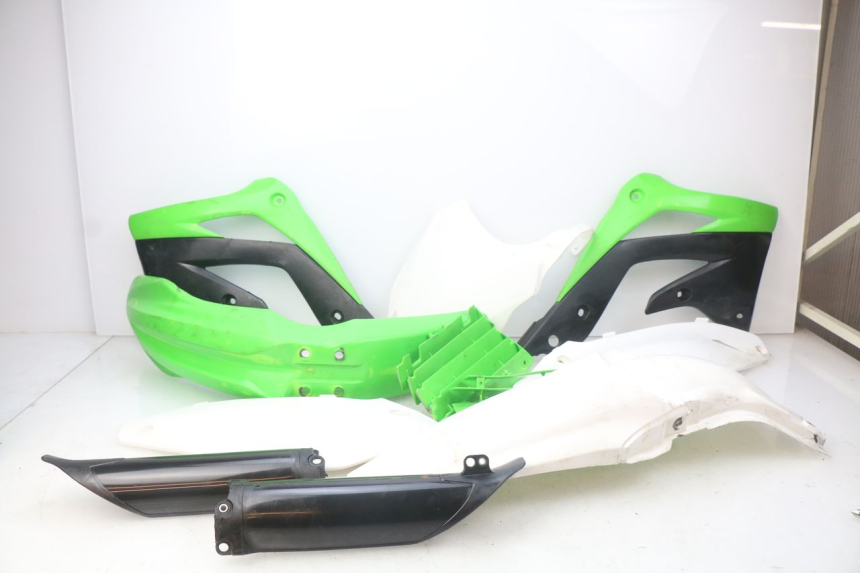 photo de COMPLETE FAIRING BODYWORK KAWASAKI KX F KXF 450 (2012 - 2015) - Main view