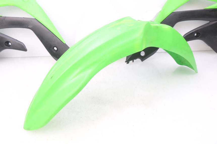 photo de COMPLETE FAIRING BODYWORK KAWASAKI KX F KXF 450 (2012 - 2015) - Distinctive features