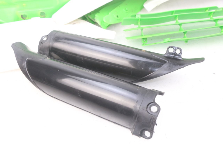 photo de COMPLETE FAIRING BODYWORK KAWASAKI KX F KXF 450 (2012 - 2015) - Alternative perspective