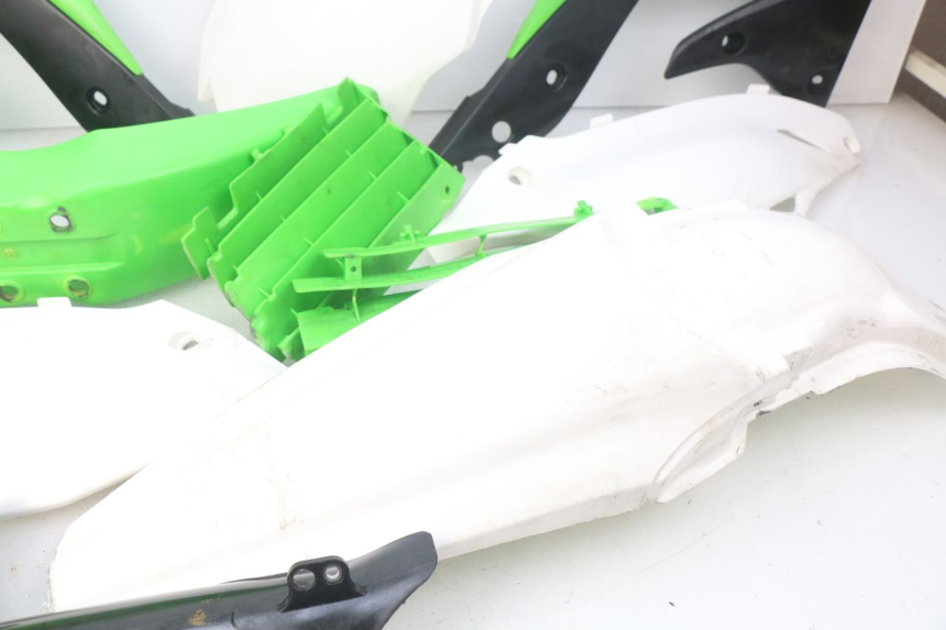 photo de COMPLETE FAIRING BODYWORK KAWASAKI KX F KXF 450 (2012 - 2015) - Product overview
