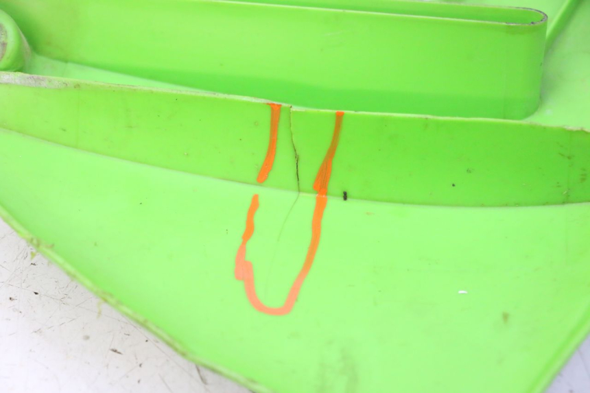 photo de COMPLETE FAIRING KAWASAKI KX 65 (2000 - 2019) - Fixing points details