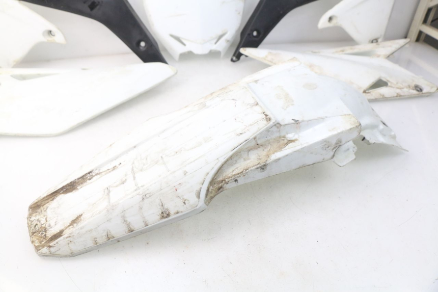 photo de COMPLETE FAIRING SUZUKI RMZ RM-Z 450 (2008 - 2011) - Used quality zoom