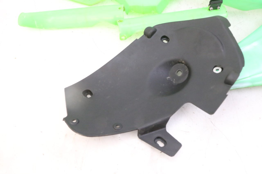 photo de COMPLETE FAIRING BODYWORK APOLLO RXF 125 - Focus on structure