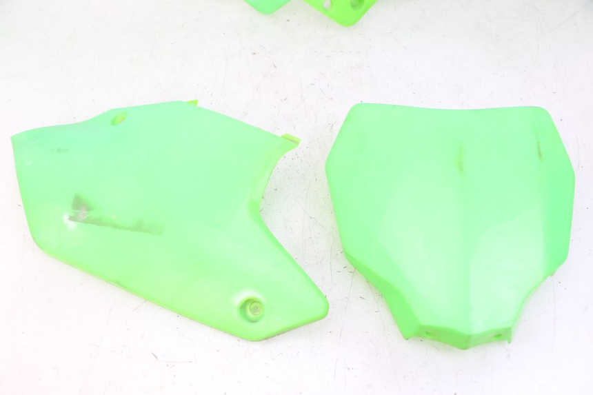 photo de COMPLETE FAIRING BODYWORK APOLLO RXF 125 - Surface and material condition