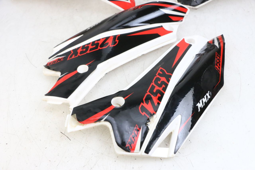 photo de COMPLETE FAIRING MINI MX SX 125 - Used quality zoom