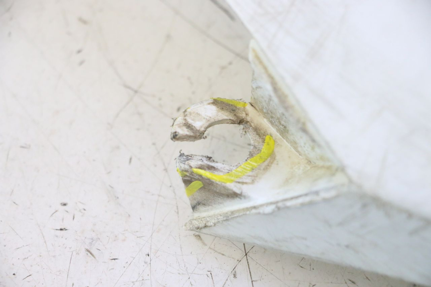 photo de COMPLETE FAIRING HUSABERG TE 250 (2011 - 2014) - Surface and material condition