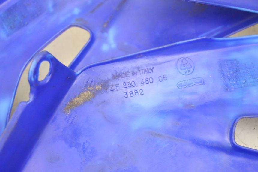 photo de COMPLETE FAIRING YAMAHA YZ-F YZF 250 (2007 - 2013) - Component zoom