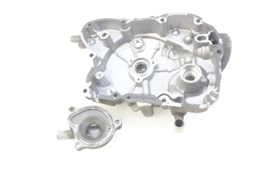 photo de IGNITION COVER HONDA FES PANTHEON 125 (2003 - 2007) - Alternative perspective