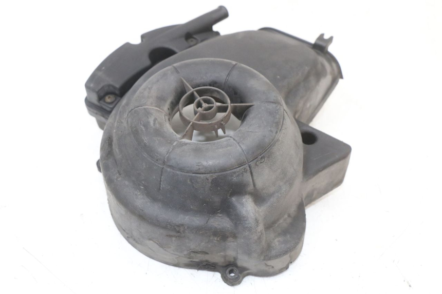 photo de IGNITION COVER PIAGGIO FLY 4T 50 (2004 - 2010) - Zoom on usage condition