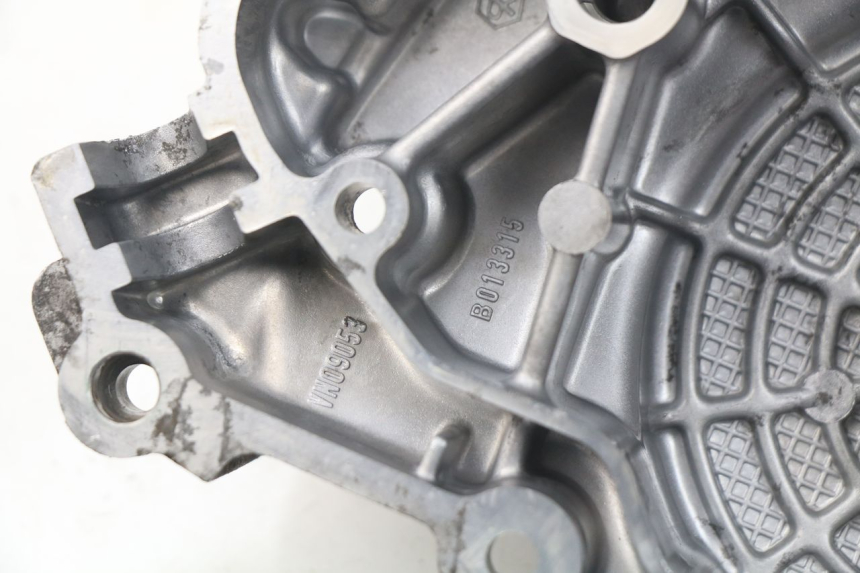 photo de IGNITION COVER PIAGGIO FLY IE 125 (2012 - 2017) - Zoom on usage condition