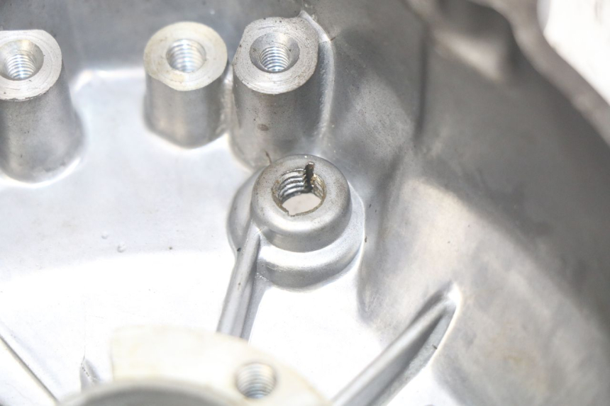 photo de IGNITION COVER YAMAHA FZS FAZER 600 (1998 - 2001) - Zoom on usage condition