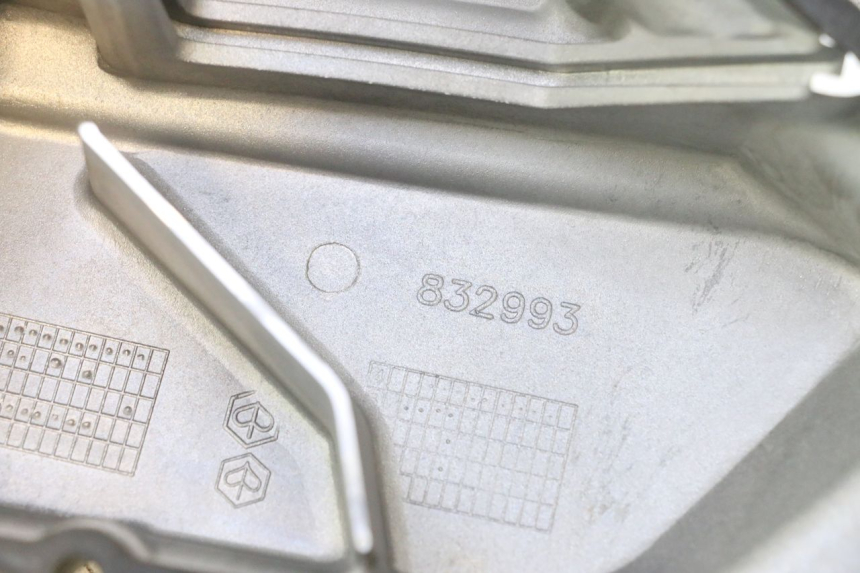 photo de IGNITION COVER GILERA GP 800 (2007 - 2013) - Supplementary product photo