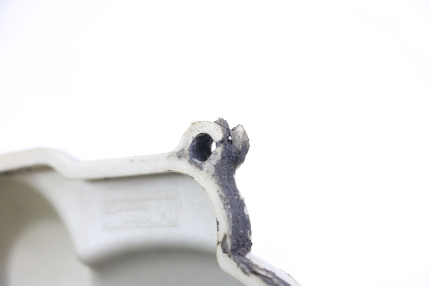 photo de IGNITION COVER RIEJU MRT 50 (2009 - 2017) - Fixing points details