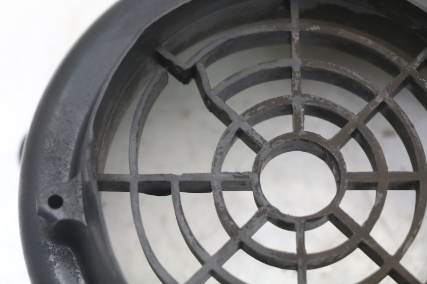 photo de IGNITION COVER PEUGEOT DJANGO 125 (2014 - 2017) - Zoom on usage condition