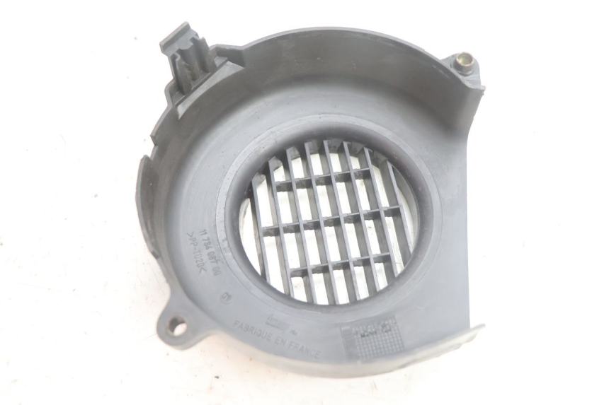 photo de IGNITION COVER PEUGEOT TREKKER 50 (1995 - 2004) - Fixing points details