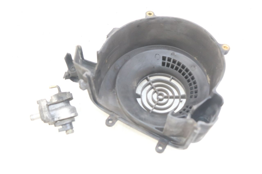 photo de IGNITION COVER PIAGGIO VESPA LXV 125 (2006 - 2009) - Alternative perspective