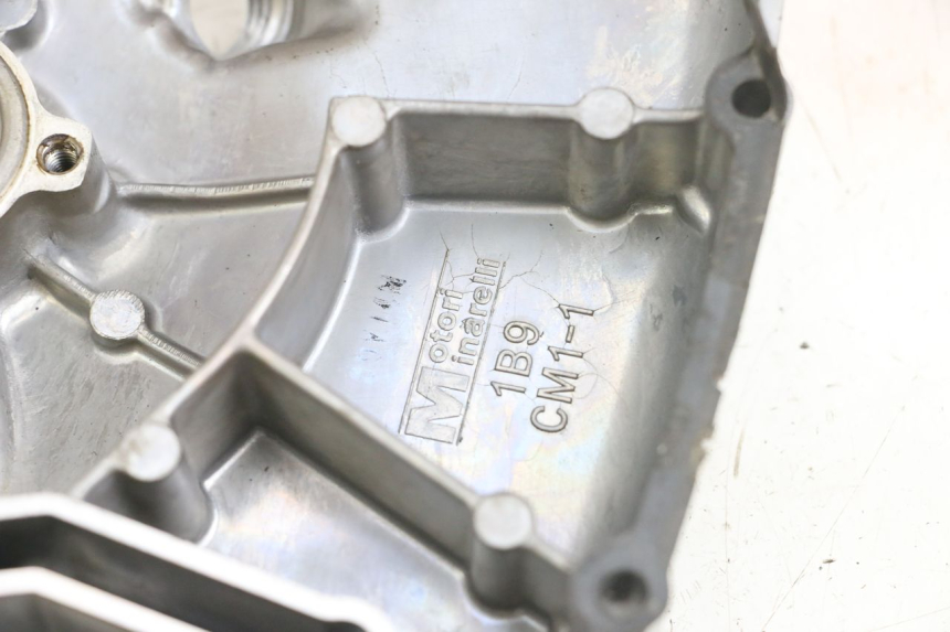 photo de IGNITION COVER YAMAHA X-MAX XMAX 125 (2010 - 2013) - Alternative perspective