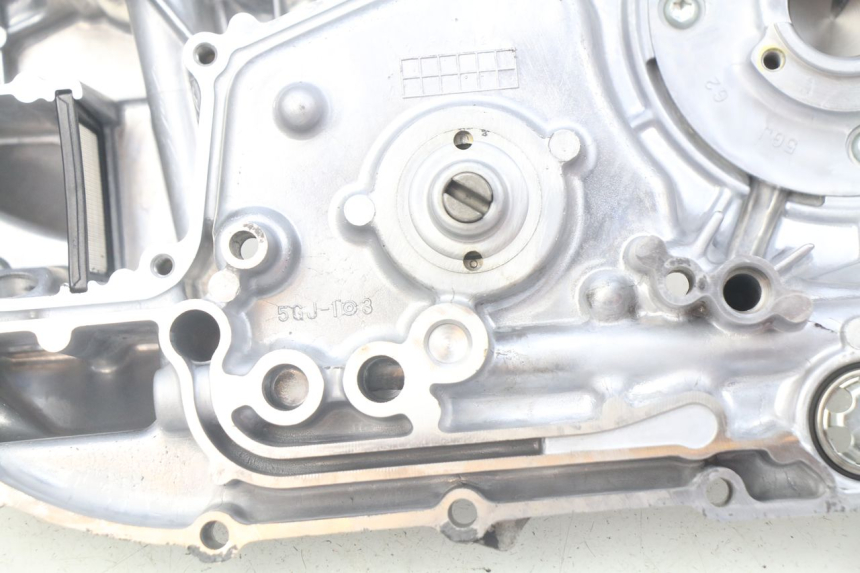 photo de IGNITION COVER YAMAHA XP T-MAX TMAX ABS 530 (2012 - 2015) - Technical close-up