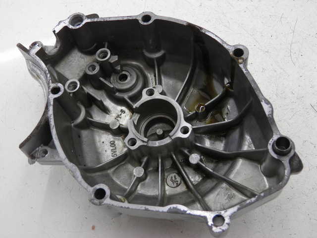 photo de ALTERNATOR COVER YAMAHA YBR 125 (2004 - 2006) - Alternative perspective