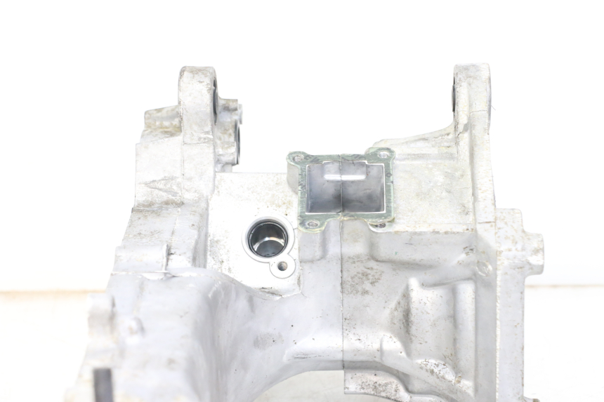 photo de ENGINE CRANKCASE DAELIM A-FOUR 2T 50 (2005 - 2012) - Additional view of the item