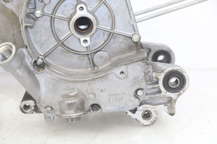 photo de ENGINE LOWER CRANKCASE KYMCO AGILITY 16+ 4T 50 (2018 - 2023) - Distinctive features